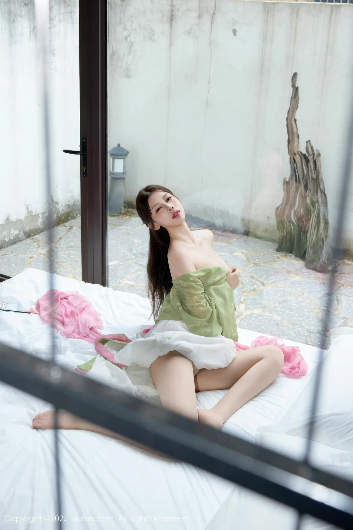 XiuRen 秀人 No.10834 尹甜甜sunny 中秋主题拍摄汉服装扮 - 54