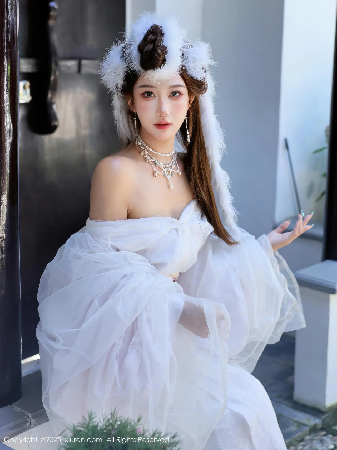 XiuRen 秀人 No.10843 金允希Yuki 白色锦毛鼠装扮 - 7