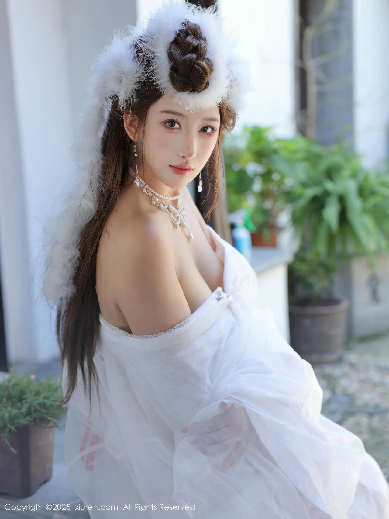 XiuRen 秀人 No.10843 金允希Yuki 白色锦毛鼠装扮 - 23