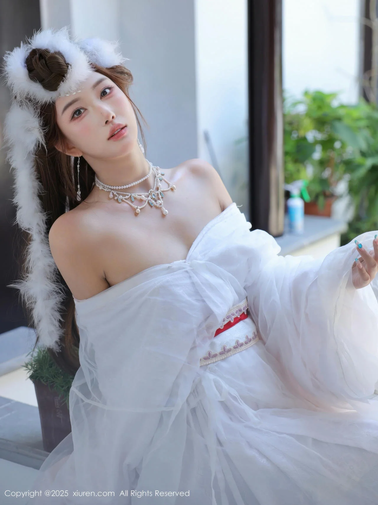 XiuRen 秀人 No.10843 金允希Yuki 白色锦毛鼠装扮 - 25