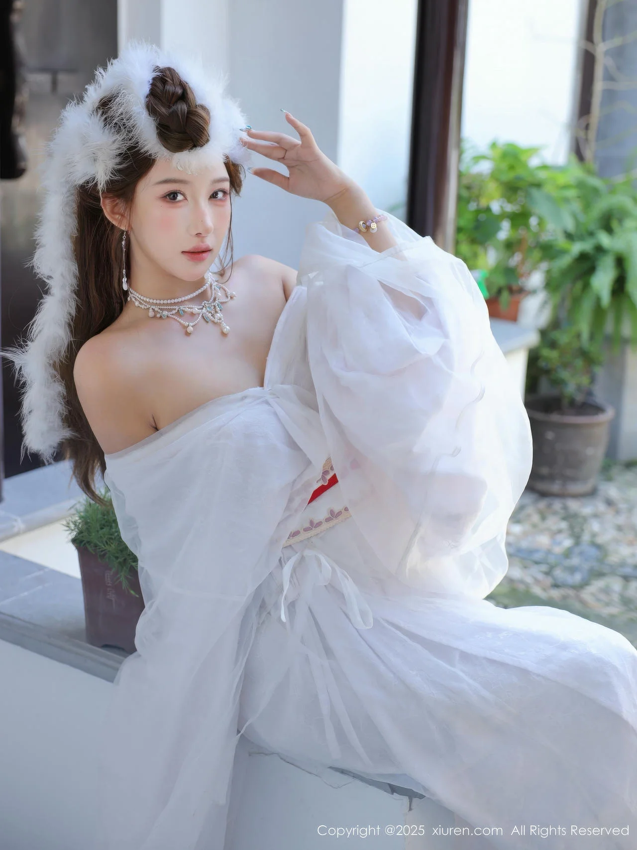 XiuRen 秀人 No.10843 金允希Yuki 白色锦毛鼠装扮 - 29
