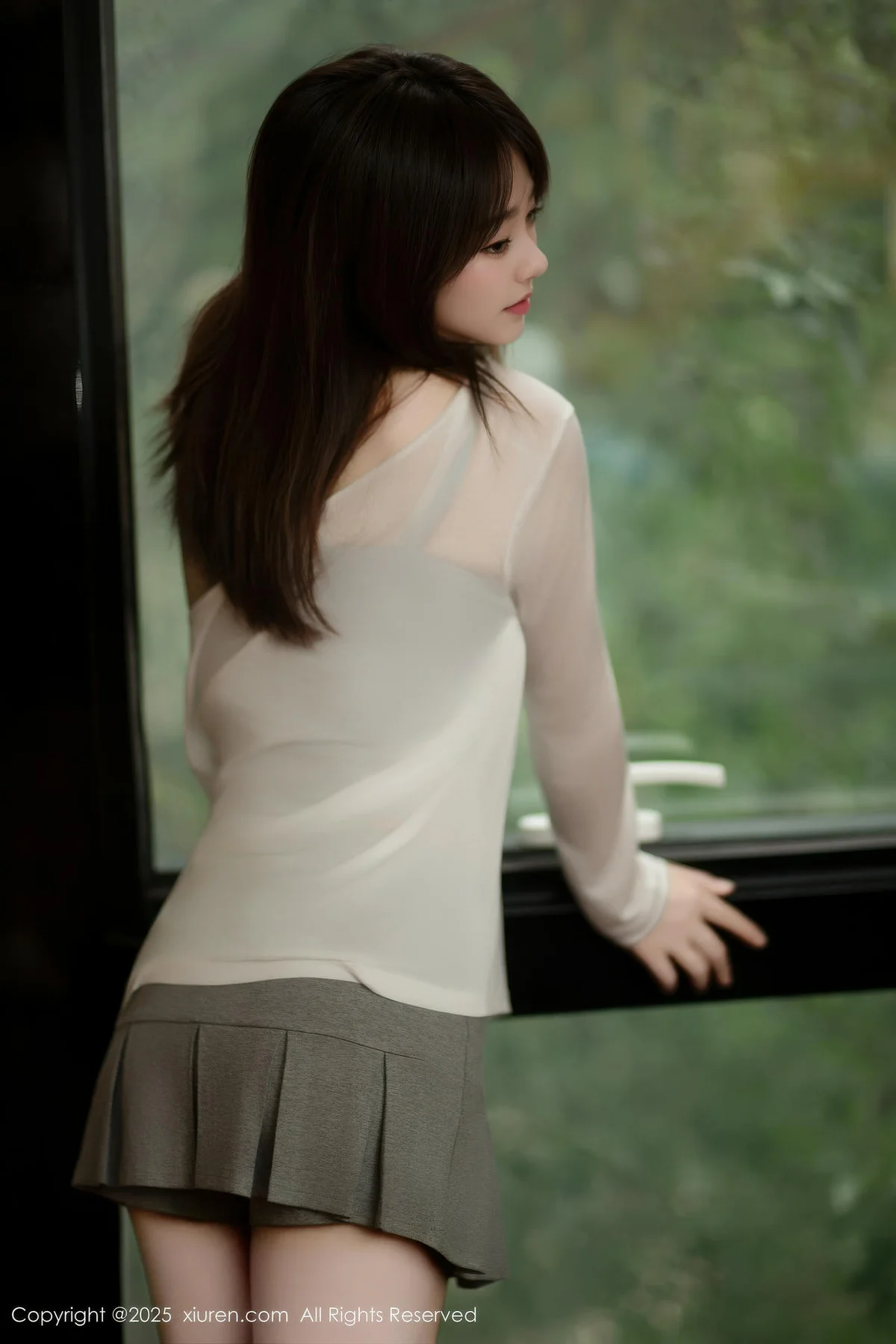 XiuRen 秀人 No.10845 炎恬kitty 柔美身段浅色短裙 - 14