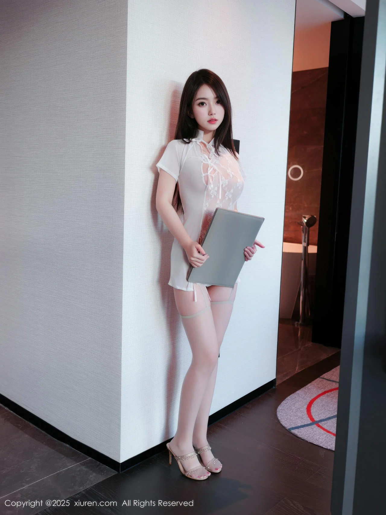 XiuRen 秀人 No.10854 烧烧小桃透视旗袍灰色丝袜 - 9