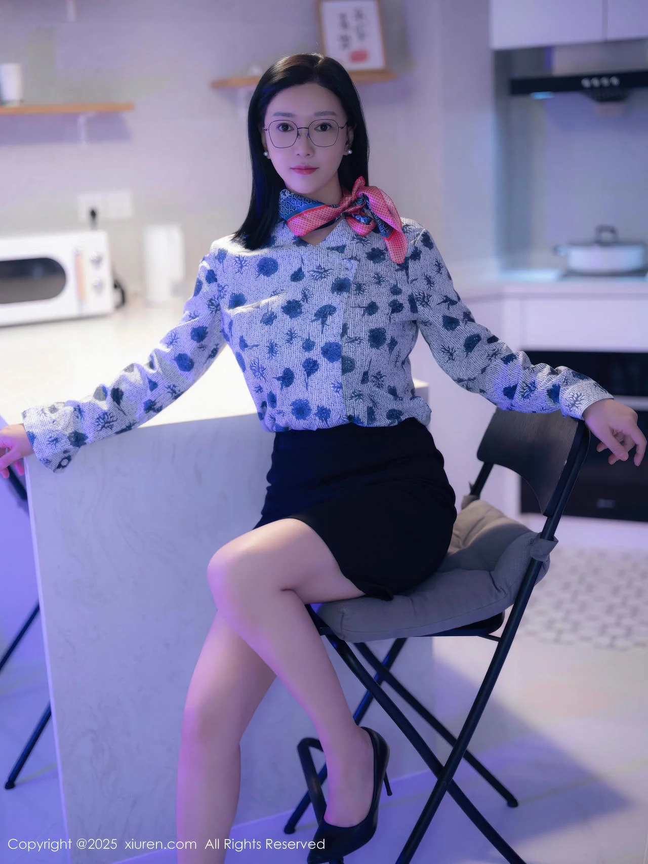 XiuRen 秀人 No.10866 软情空姐爆乳连体衣制服 - 5