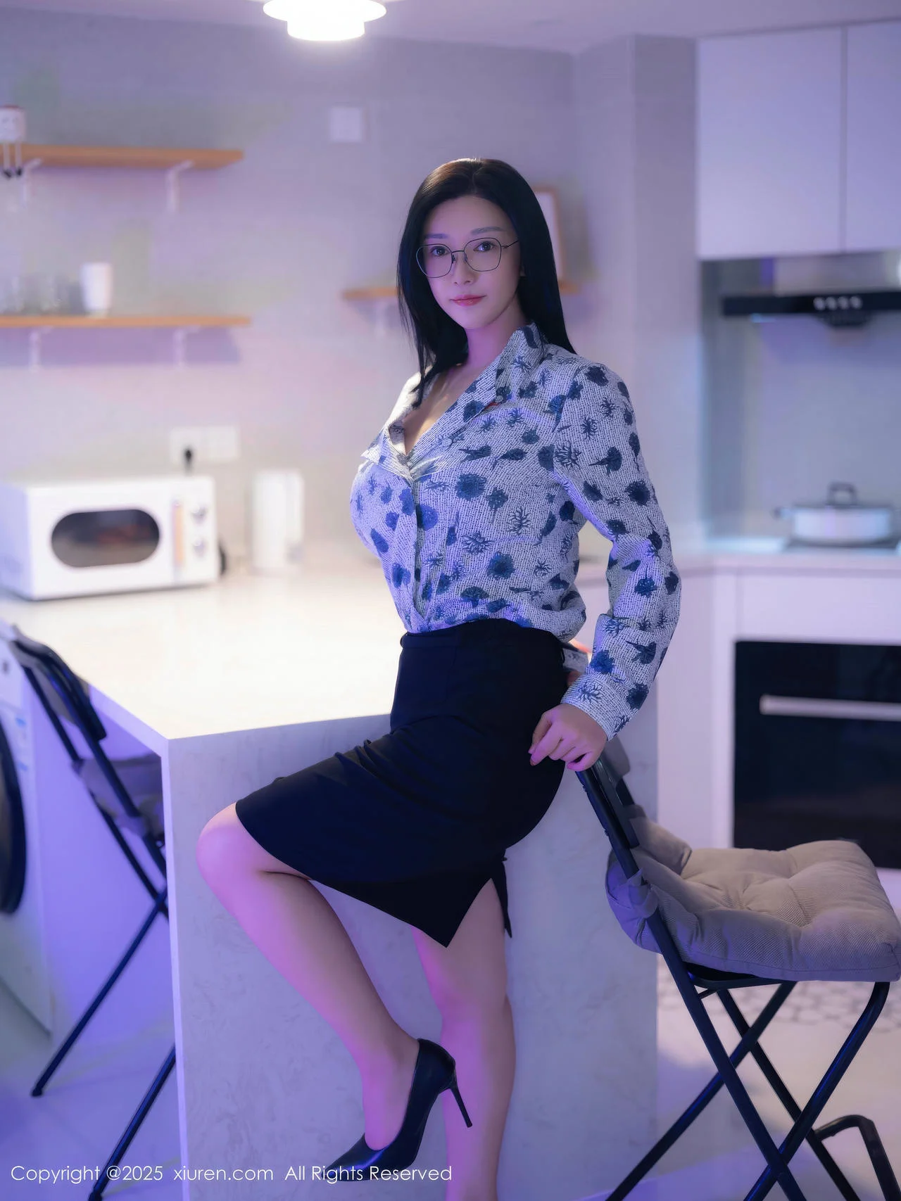 XiuRen 秀人 No.10866 软情空姐爆乳连体衣制服 - 21