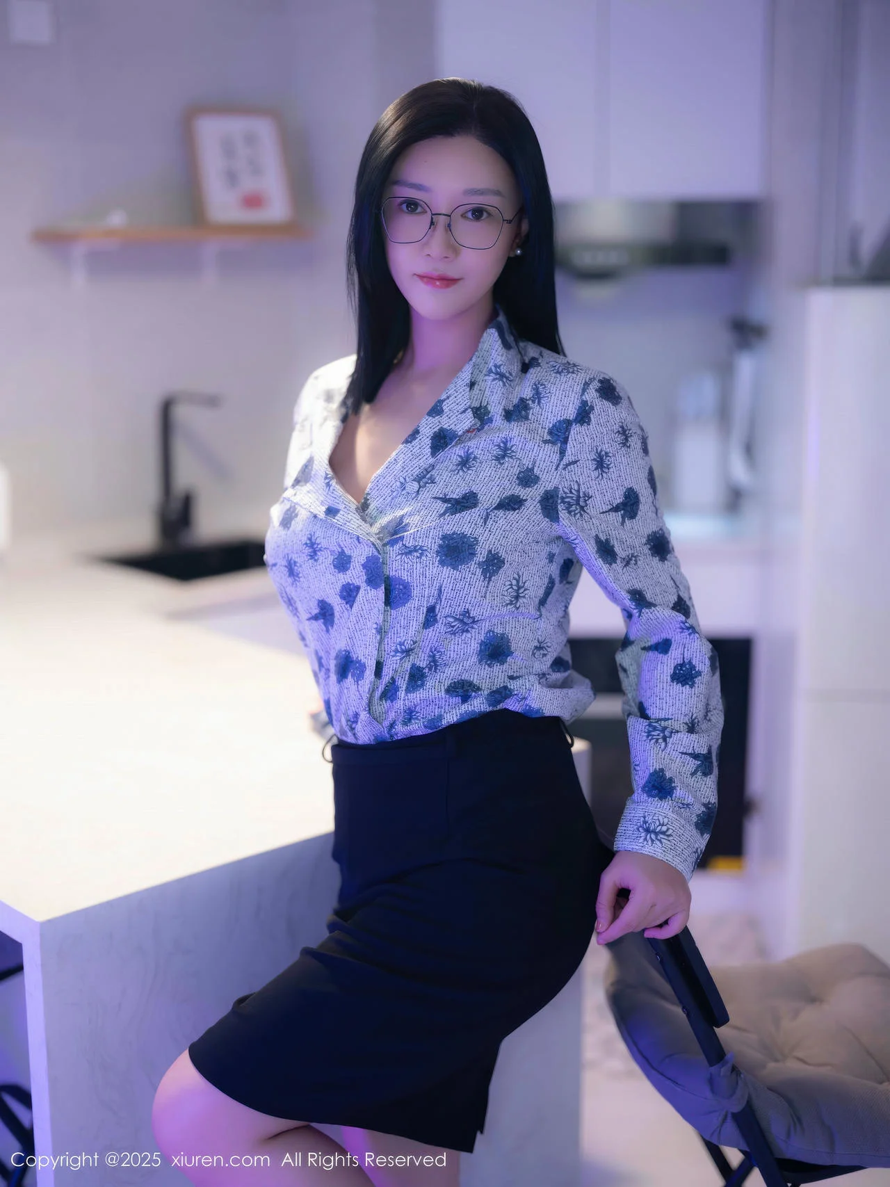 XiuRen 秀人 No.10866 软情空姐爆乳连体衣制服 - 22
