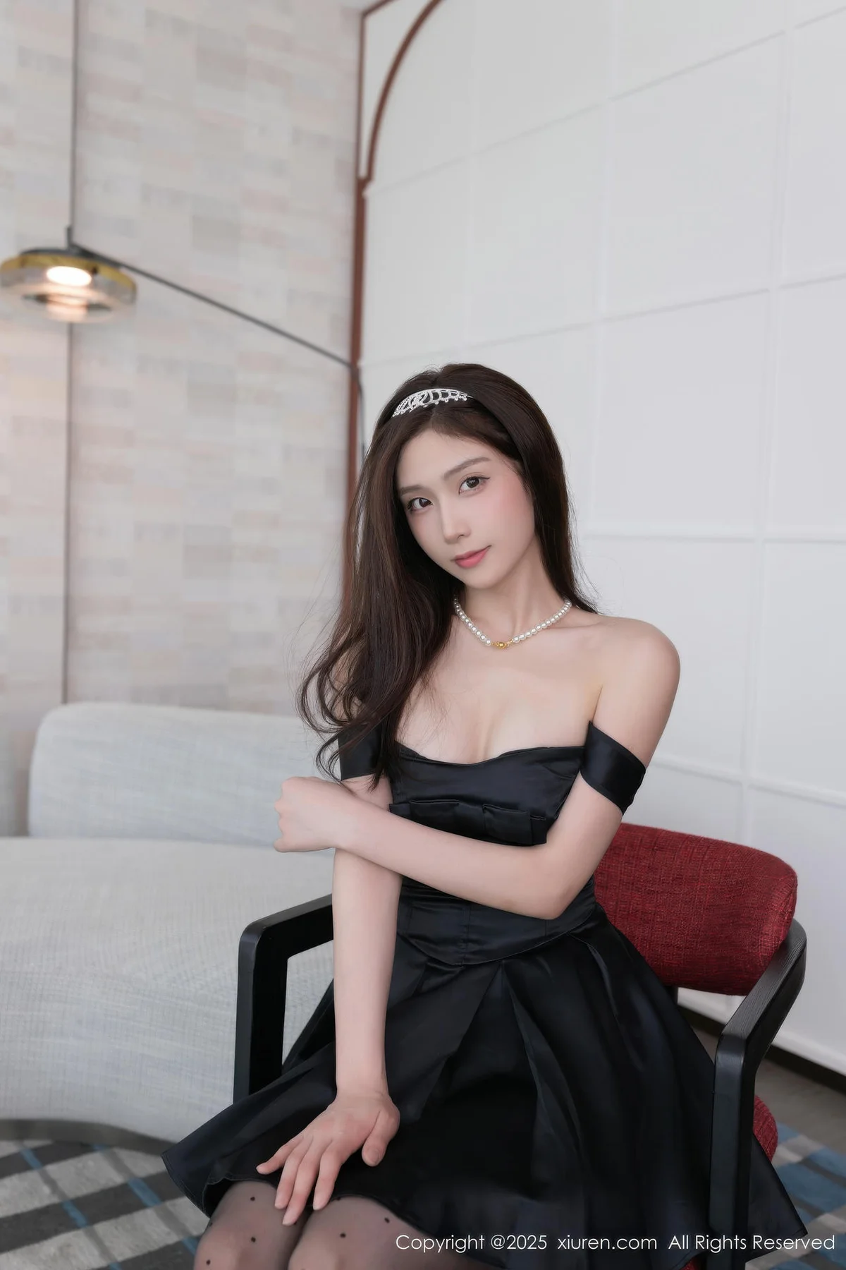 XiuRen 秀人 No.10878 刘婷婷 黑色连衣短裙魅惑黑丝 - 13