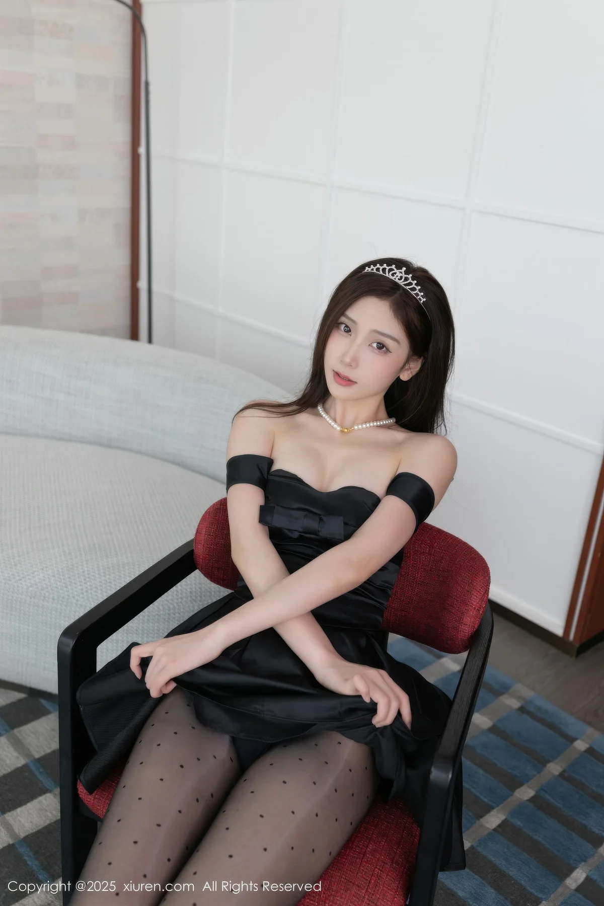 XiuRen 秀人 No.10878 刘婷婷 黑色连衣短裙魅惑黑丝 - 15