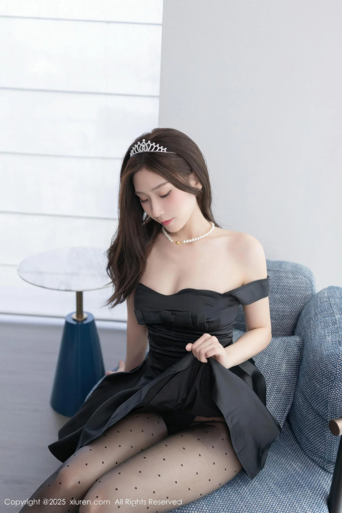 XiuRen 秀人 No.10878 刘婷婷 黑色连衣短裙魅惑黑丝 - 22