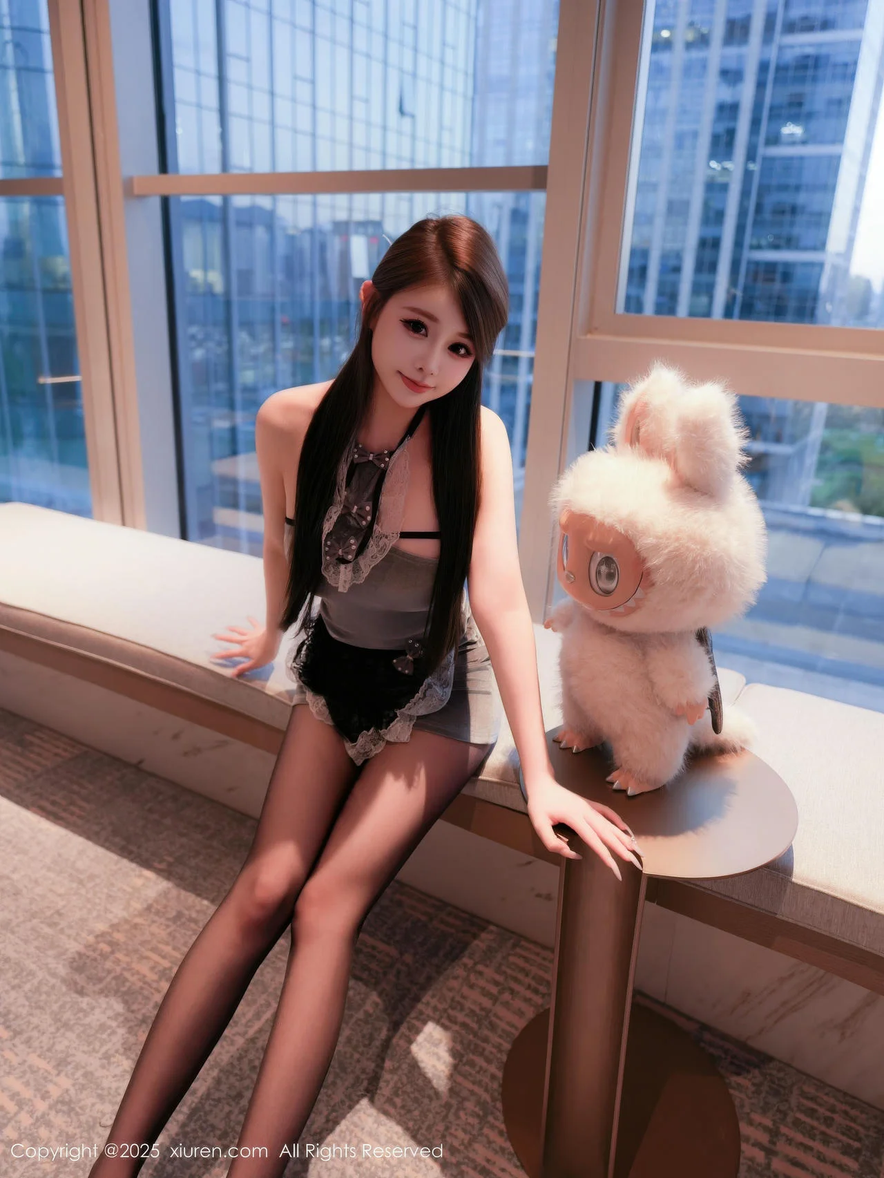 XiuRen 秀人 No.10884 甜妮 灰色女仆短裙曼妙姿态明艳动人 - 12
