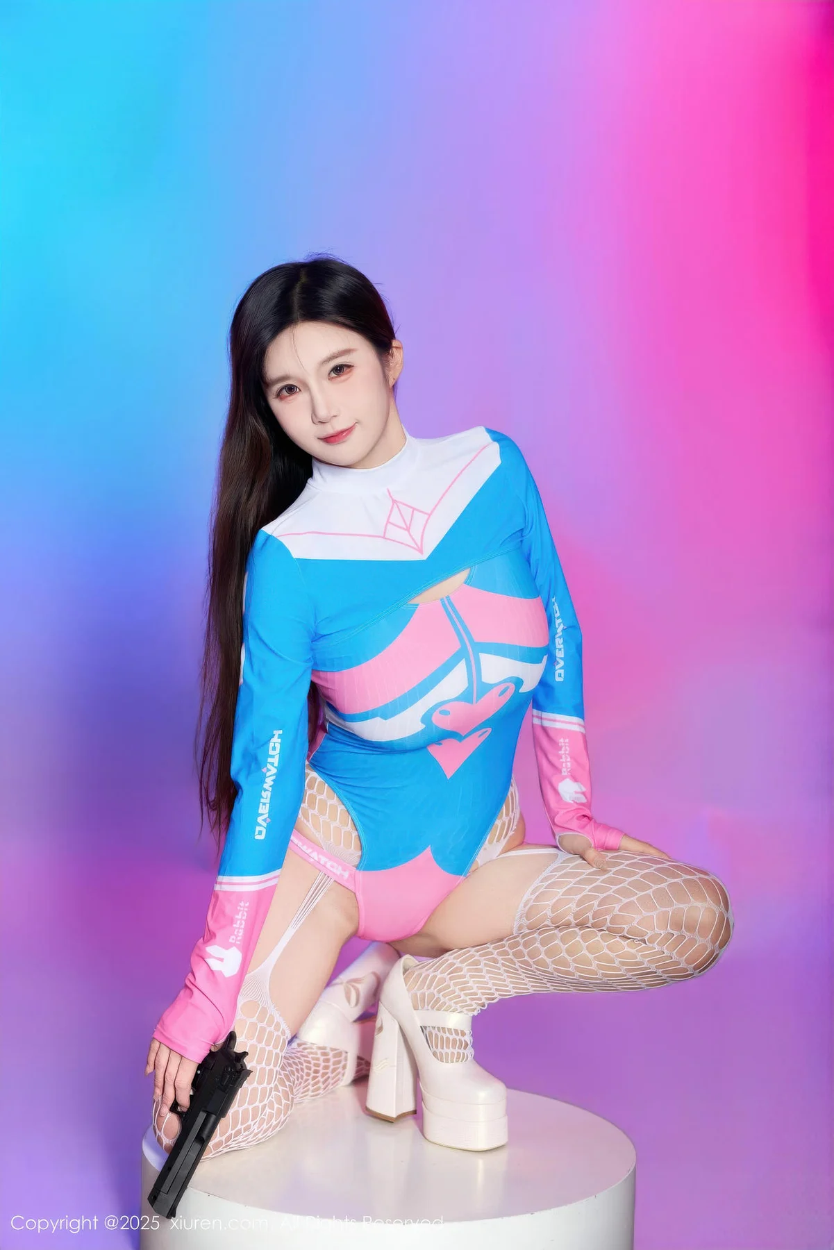 XiuRen 秀人 No.10886 小肉肉咪 Cosplay装扮白色网袜 - 14