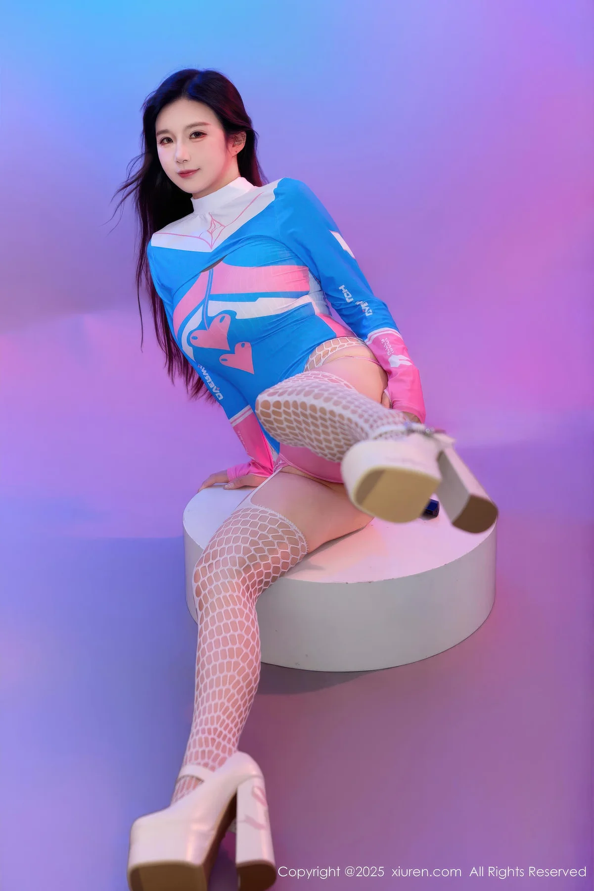 XiuRen 秀人 No.10886 小肉肉咪 Cosplay装扮白色网袜 - 29