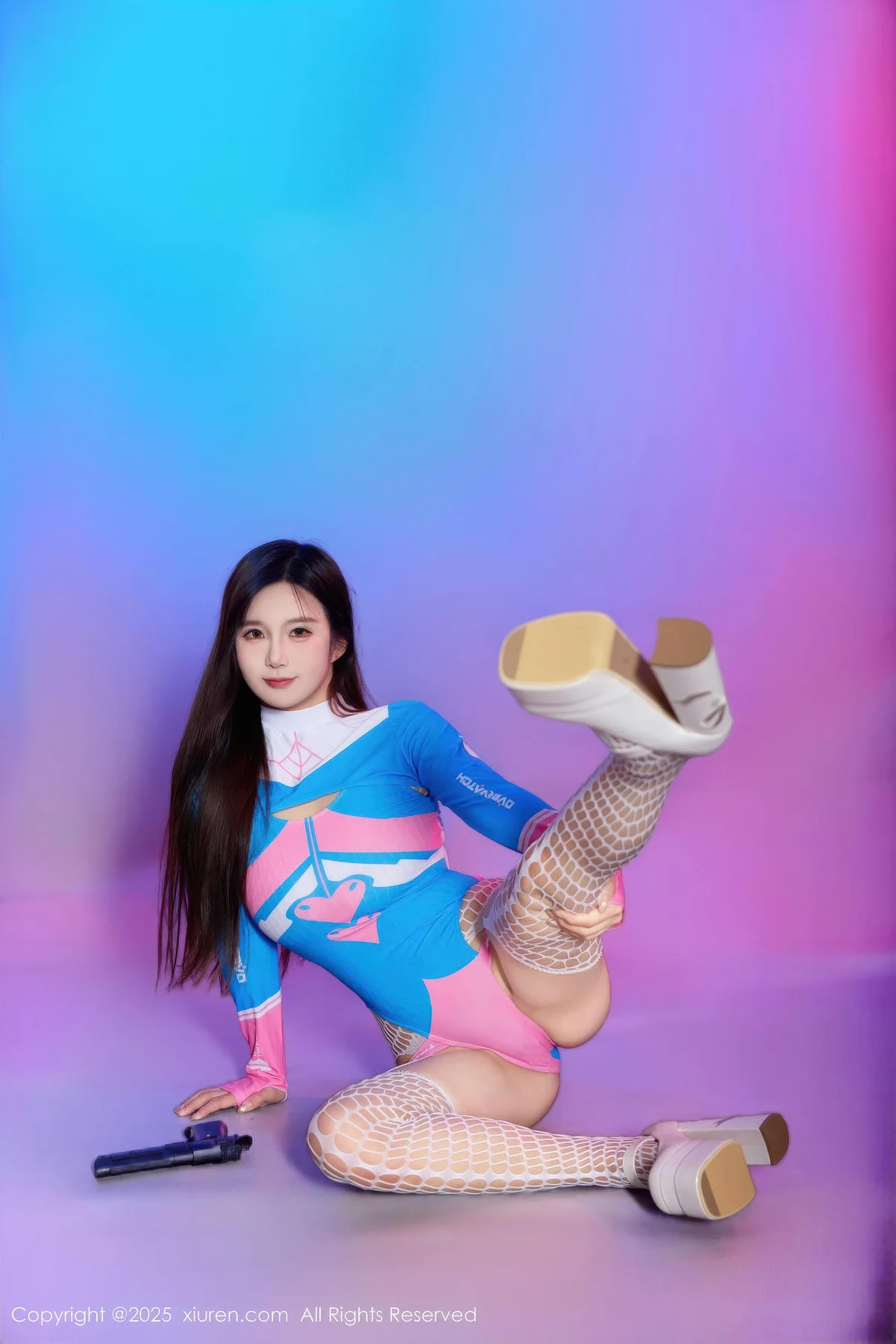XiuRen 秀人 No.10886 小肉肉咪 Cosplay装扮白色网袜 - 34