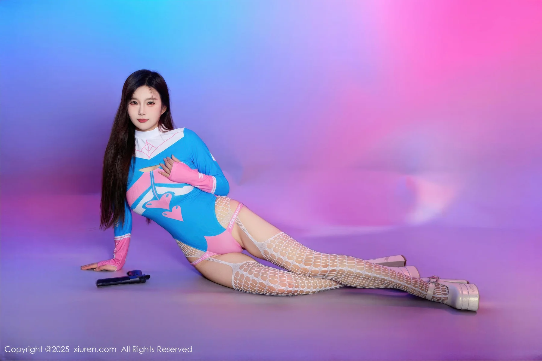 XiuRen 秀人 No.10886 小肉肉咪 Cosplay装扮白色网袜 - 35