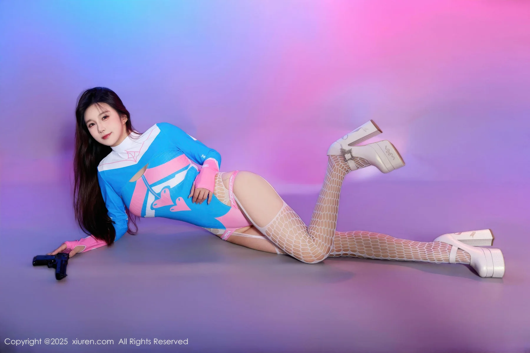 XiuRen 秀人 No.10886 小肉肉咪 Cosplay装扮白色网袜 - 37