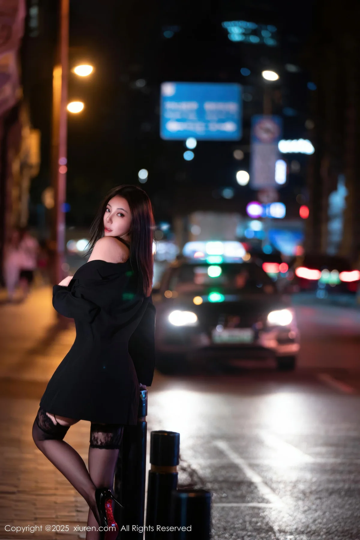 XiuRen 秀人 No.10899 果儿Victoria 妩媚妖娆大美女无敌御姐范 - 14