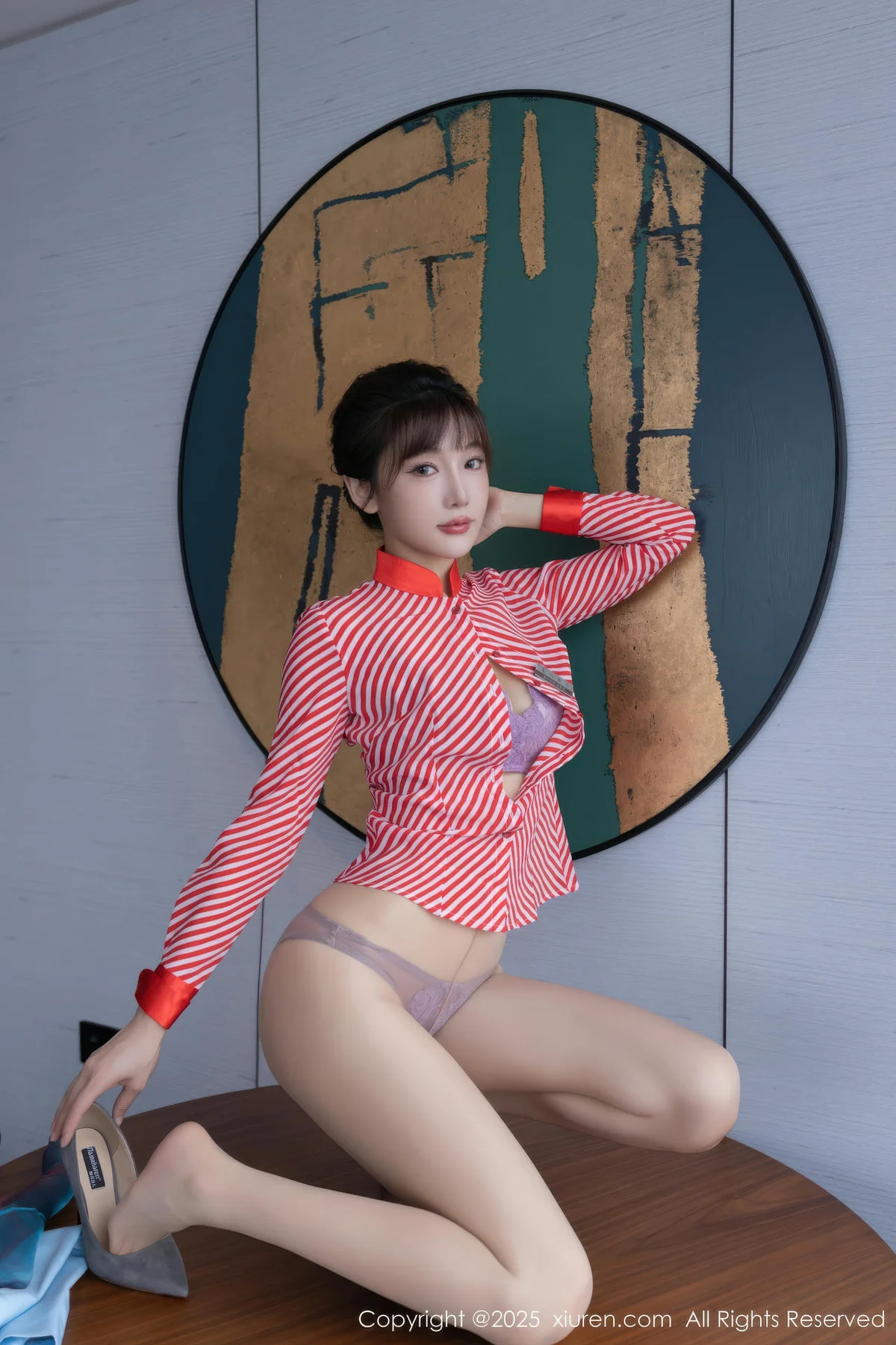 XiuRen 秀人 No.10932 陆萱萱 空姐紫色蕾丝内衣 - 24