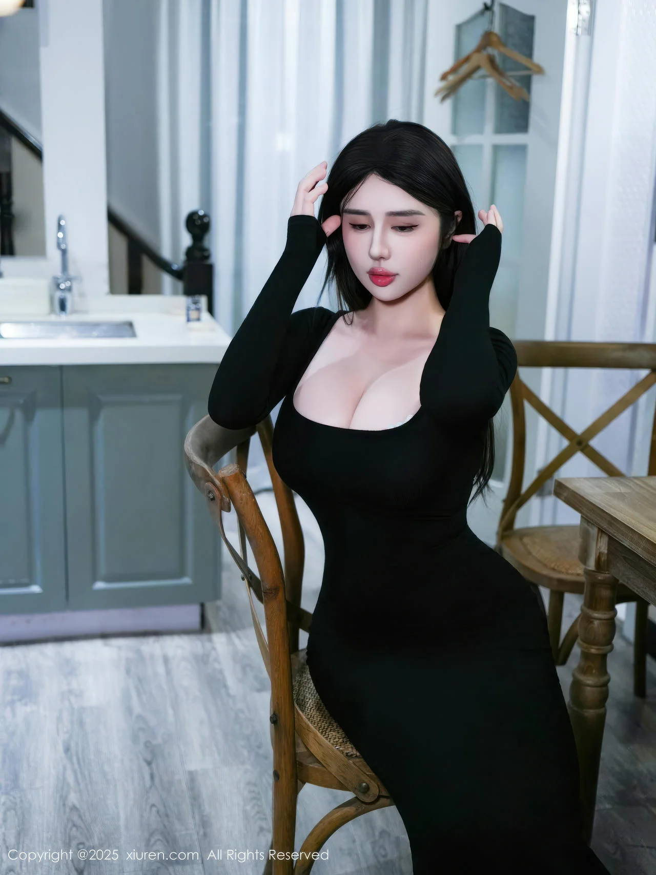 XiuRen 秀人 No.10933 蕾蕾醒了没 两位大美女参与拍摄 - 18