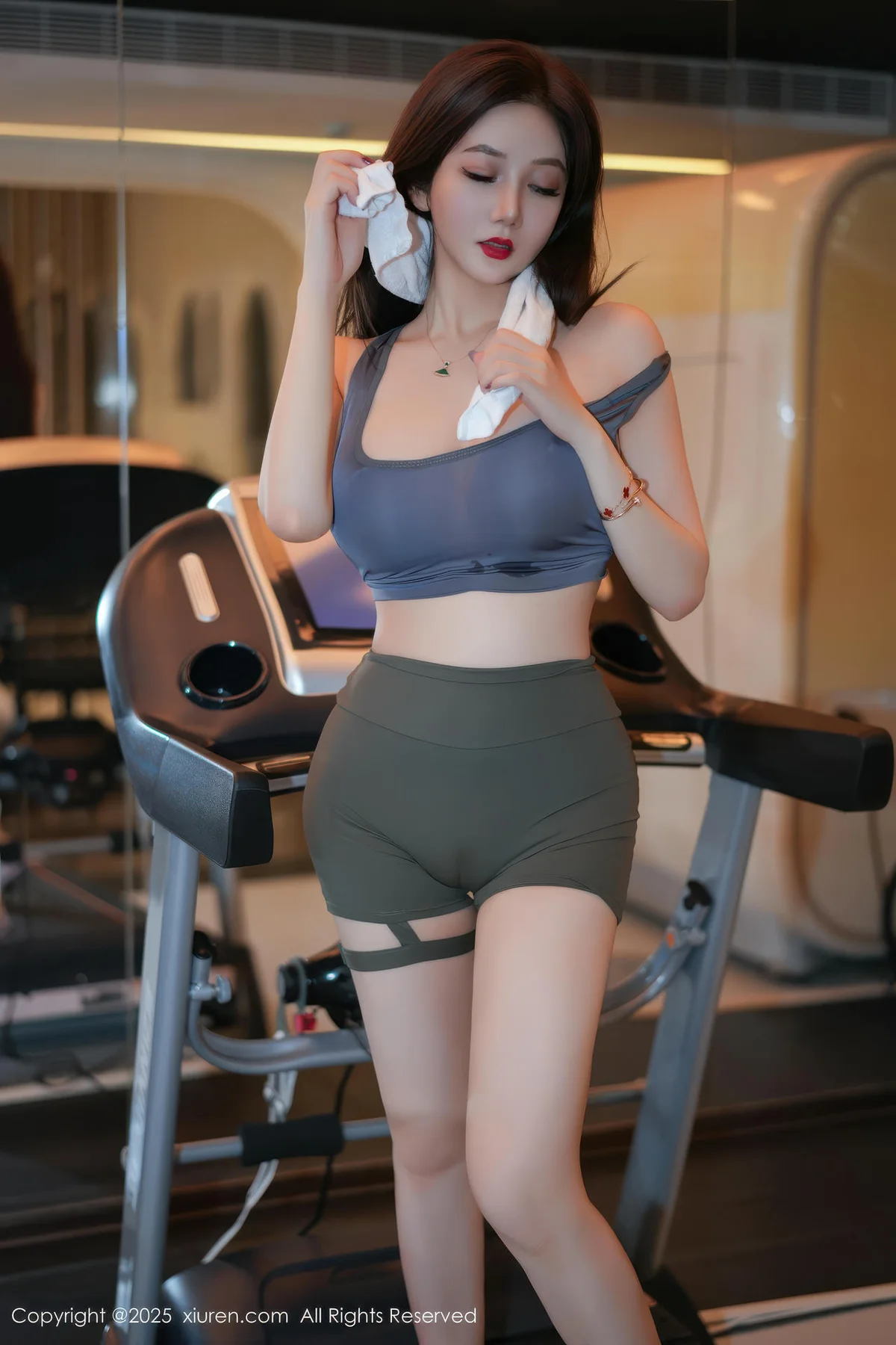 XiuRen 秀人 No.10950 心妍小公主 健身深色运动服 - 25