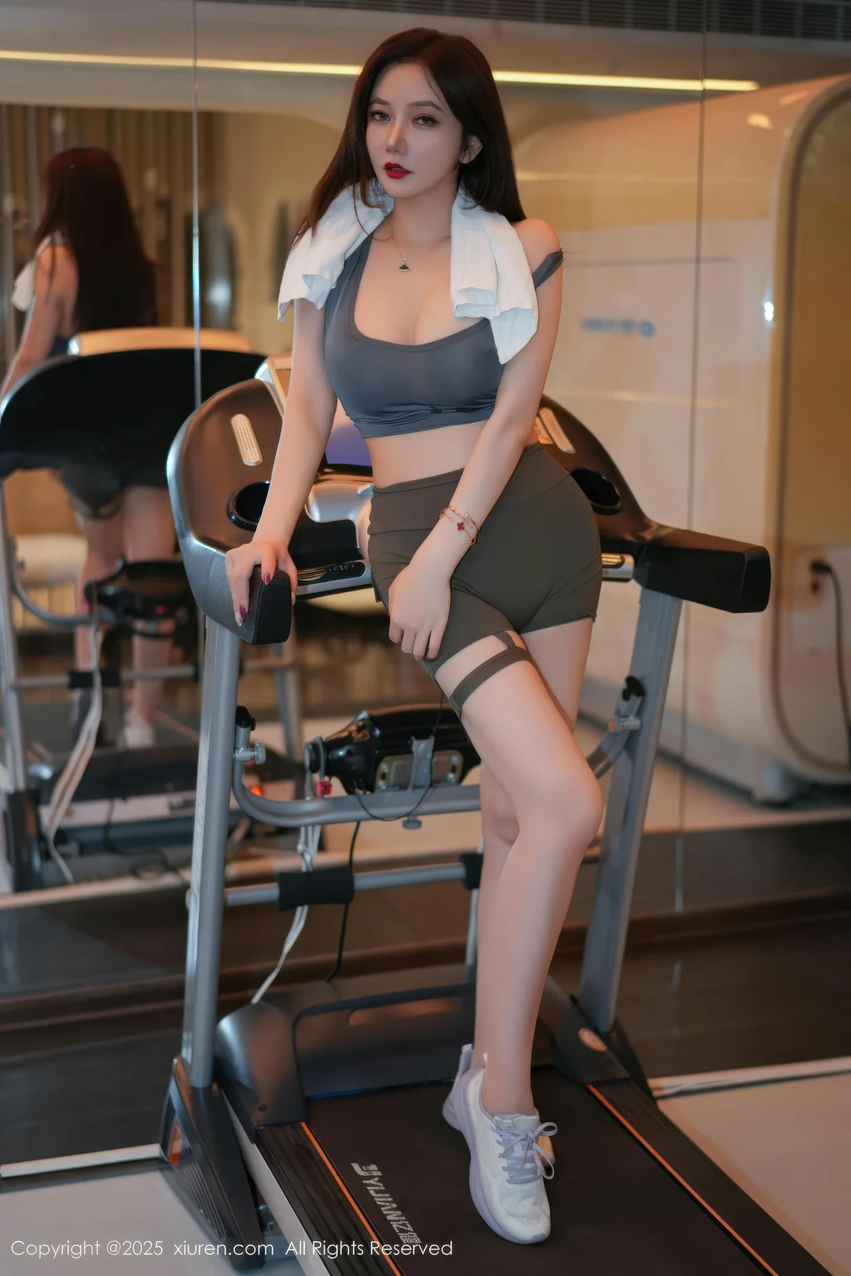 XiuRen 秀人 No.10950 心妍小公主 健身深色运动服 - 27