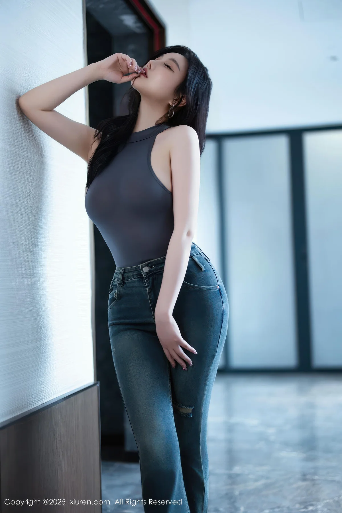 XiuRen 秀人 No.10952 CHENCHEN 灰色服饰牛仔裤 - 11