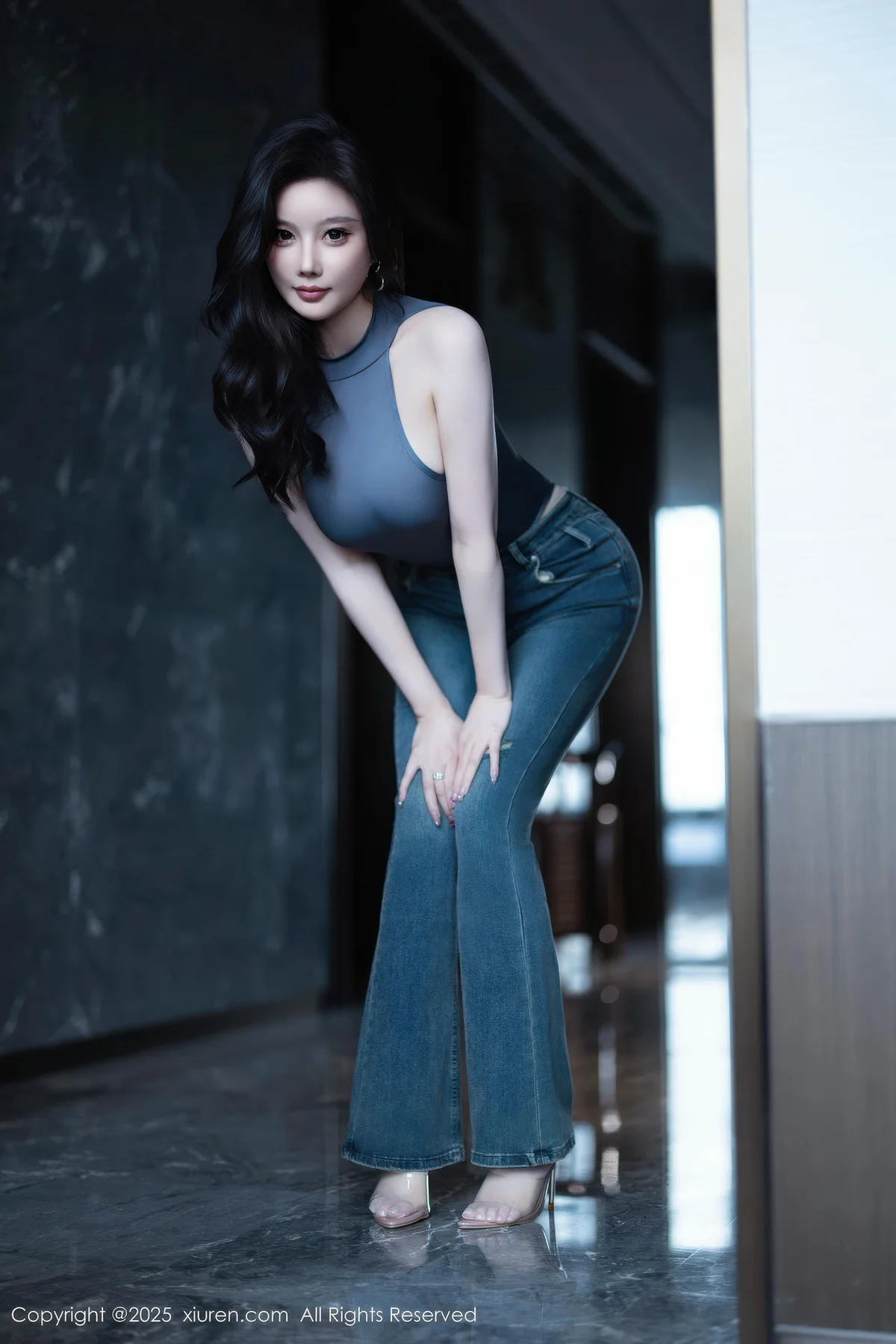 XiuRen 秀人 No.10952 CHENCHEN 灰色服饰牛仔裤 - 15