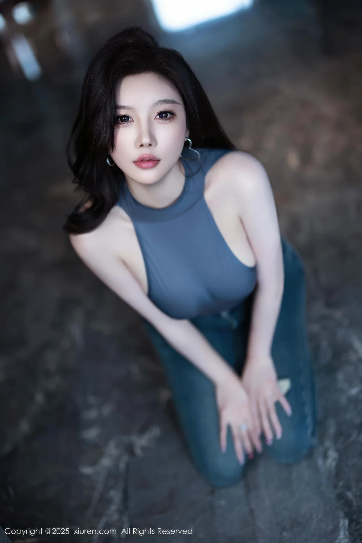 XiuRen 秀人 No.10952 CHENCHEN 灰色服饰牛仔裤 - 22