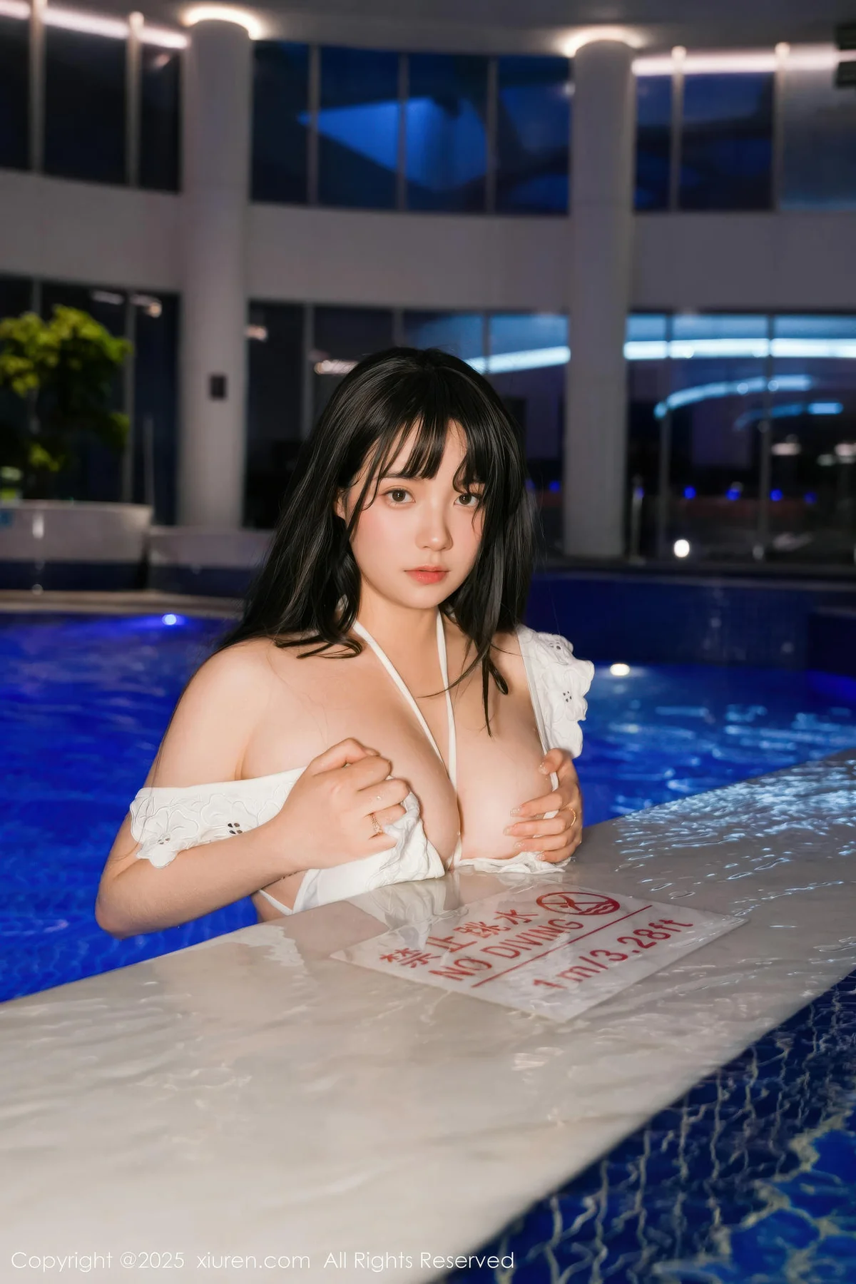 XiuRen 秀人 No.10959 软情 白色比基尼曼妙身姿 - 44