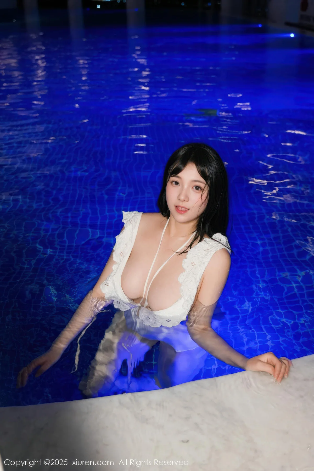 XiuRen 秀人 No.10959 软情 白色比基尼曼妙身姿 - 54