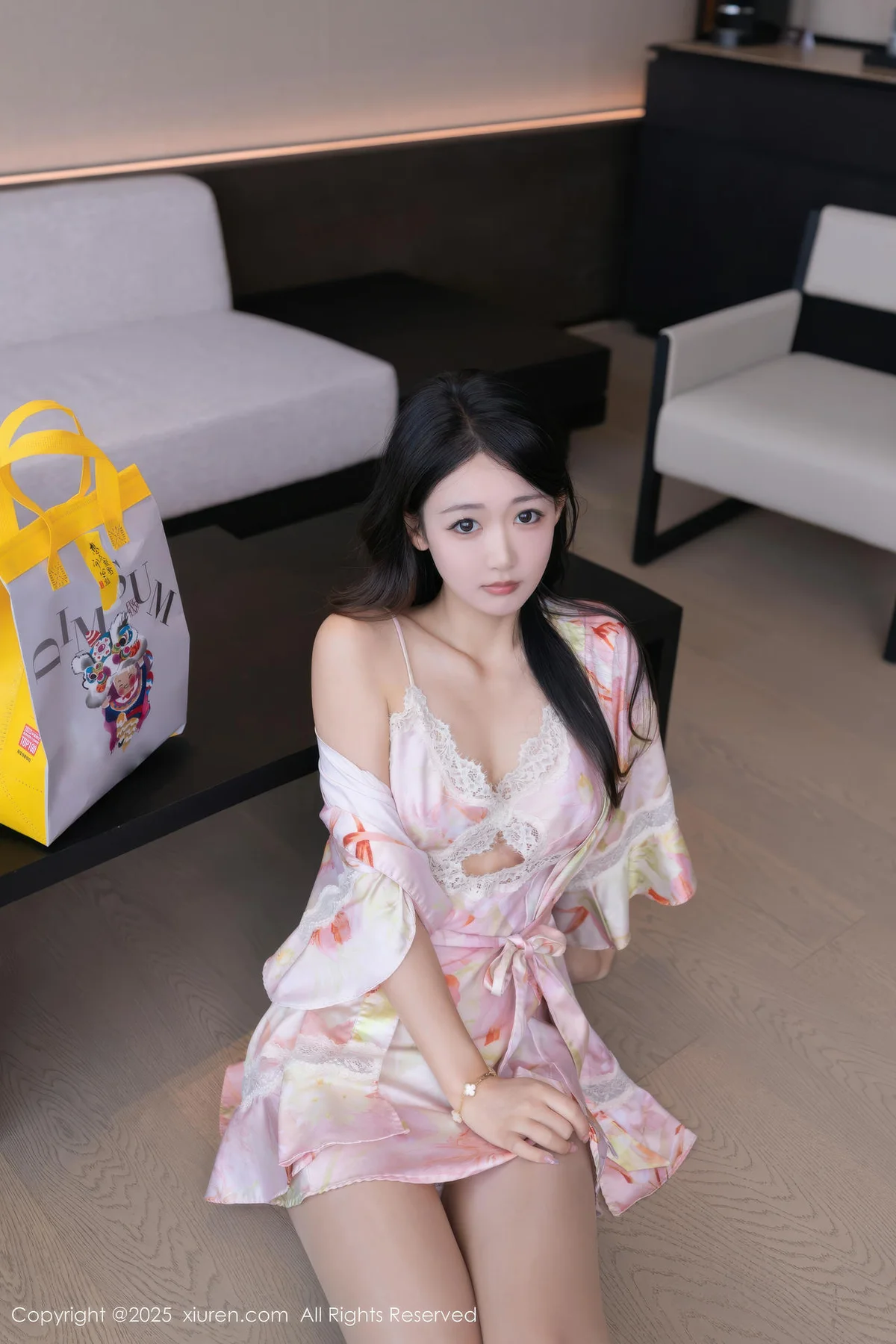 XiuRen 秀人 No.10970 唐安琪  粉色睡袍肉色丝袜 - 19