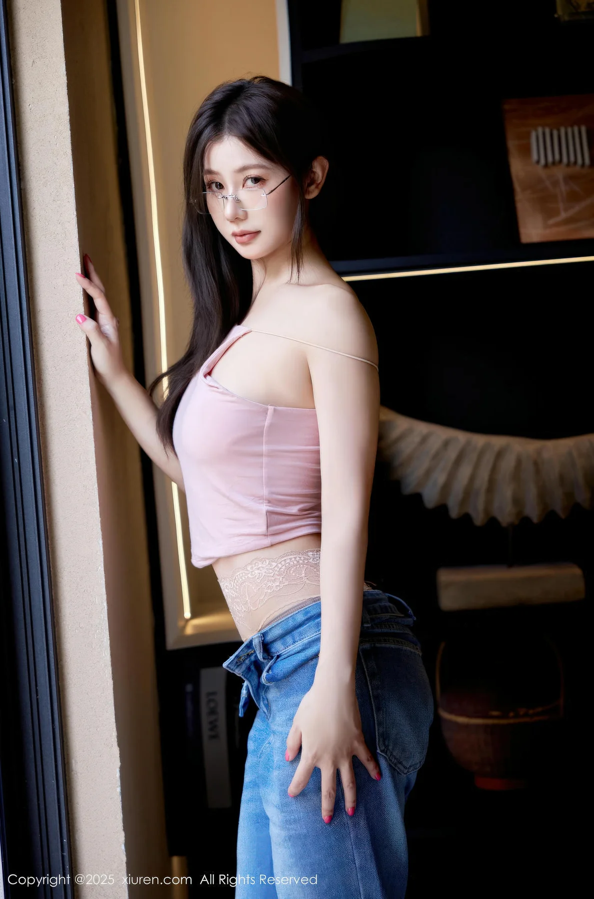 XiuRen 秀人 No.10983 尹甜甜sunny 洁白肤色粉色常服 - 38