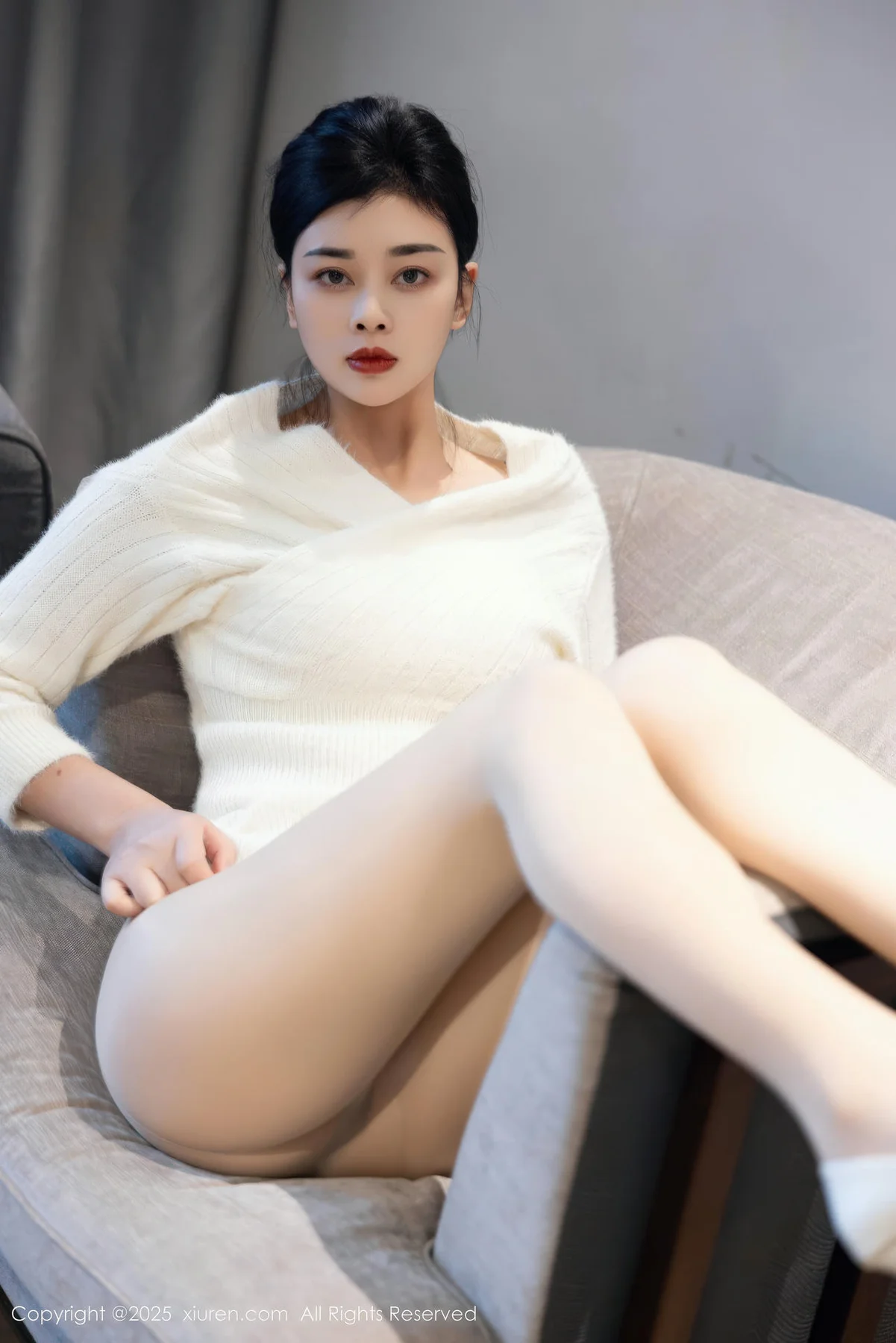 XiuRen 秀人 No.10986 徐清妍 白色毛衣肉色丝袜 - 17
