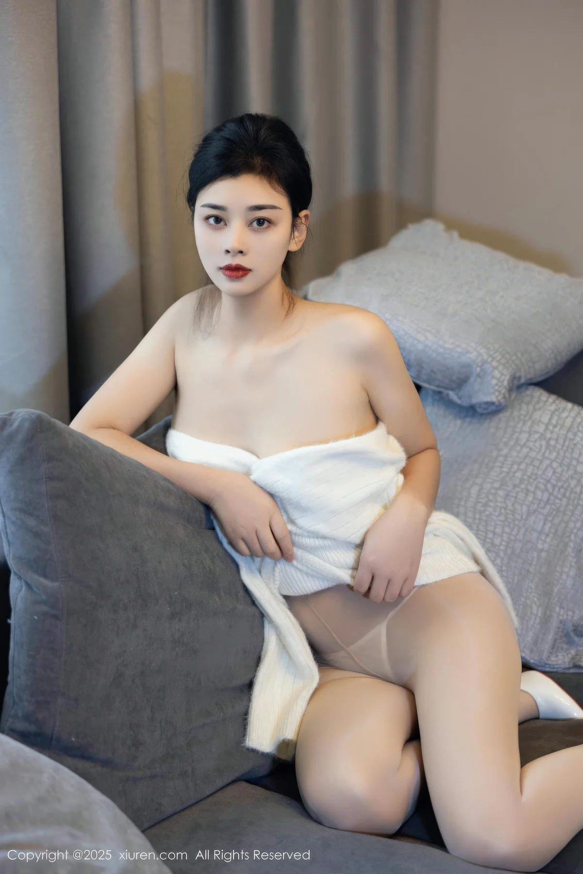 XiuRen 秀人 No.10986 徐清妍 白色毛衣肉色丝袜 - 68