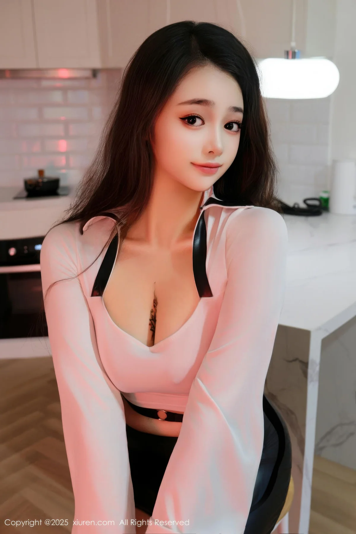 XiuRen 秀人 No.10993 福福Thrive 丰满少女超短裤 - 53