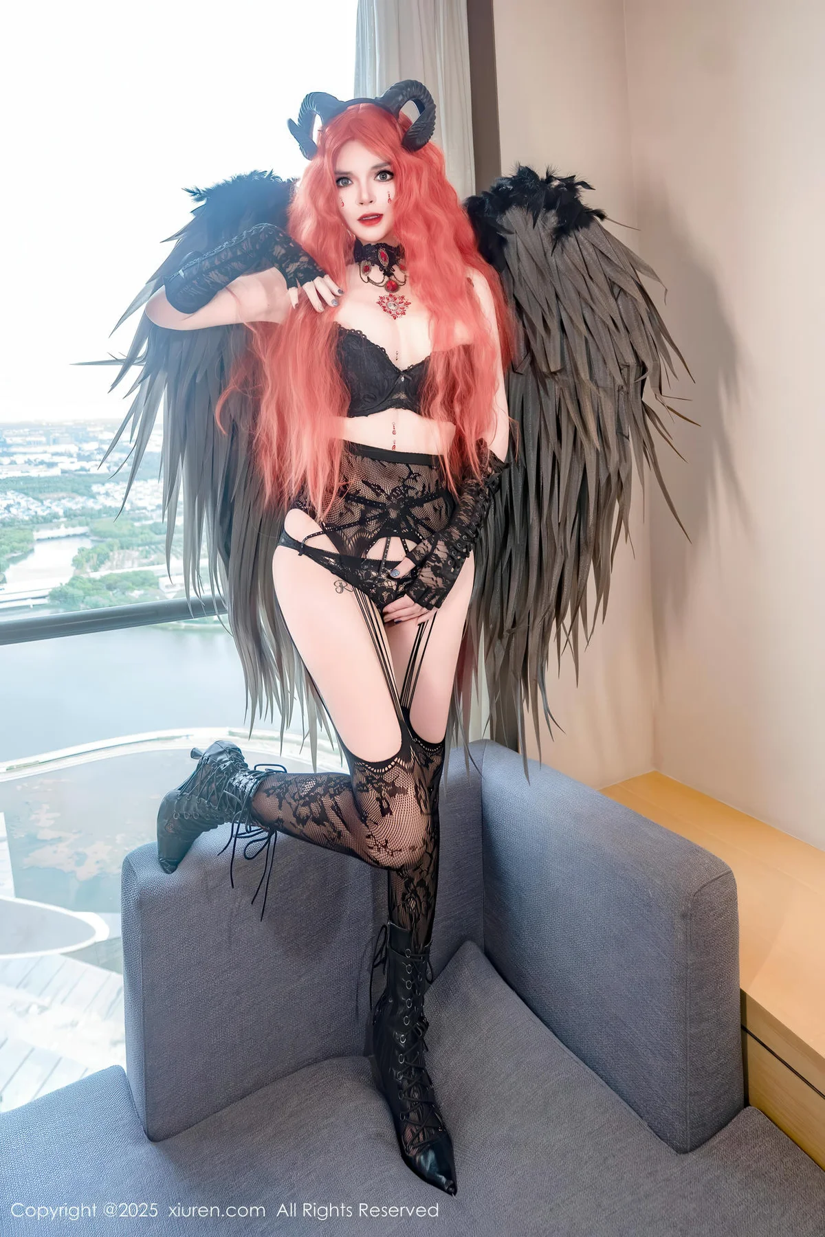XiuRen 秀人 No.10994 伊丽莎有点白 的哥特系小恶魔cosplay - 42