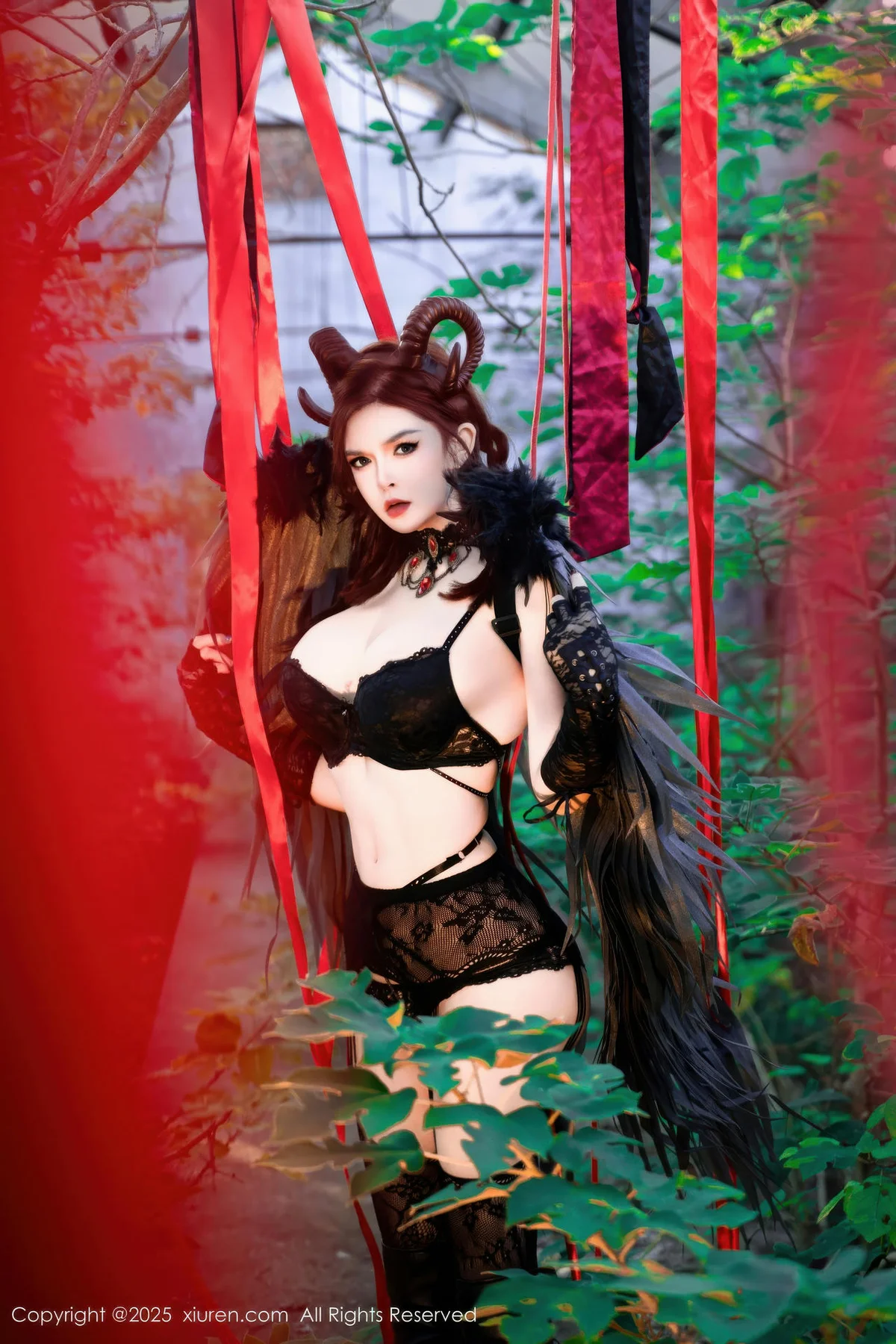 XiuRen 秀人 No.10994 伊丽莎有点白 的哥特系小恶魔cosplay - 60