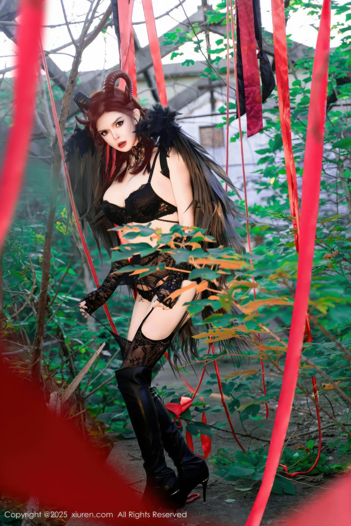 XiuRen 秀人 No.10994 伊丽莎有点白 的哥特系小恶魔cosplay - 62