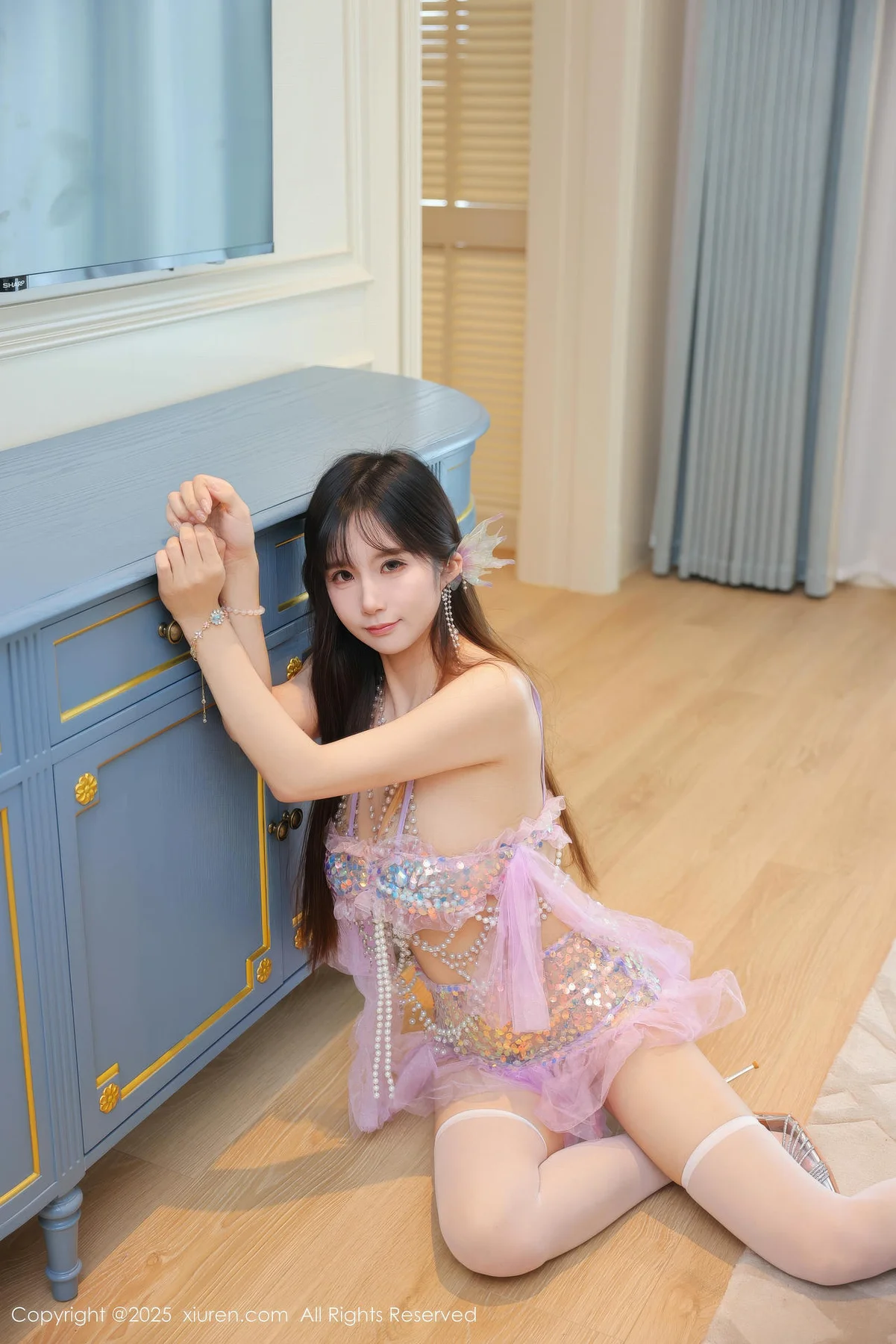 XiuRen 秀人 No.11020 小肉肉咪 紫色情趣美乳白丝 - 23