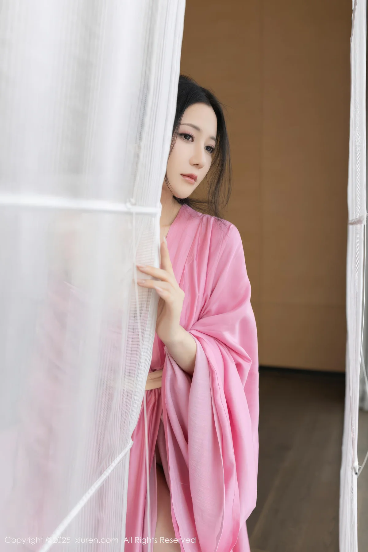 XiuRen 秀人 No.11049 鱼子酱Fish 粉色月影纱肉色丝袜 - 54