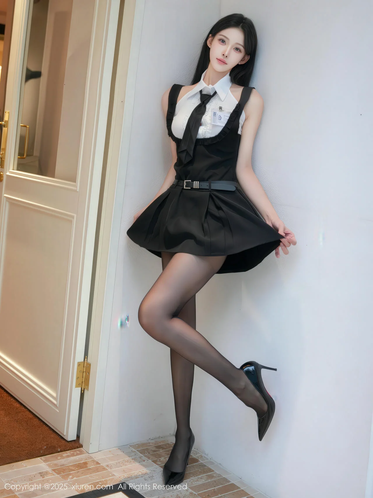 XiuRen 秀人 No.11052 梨霜儿和金允希Yuki 两位大美女黑丝参与拍摄 - 20