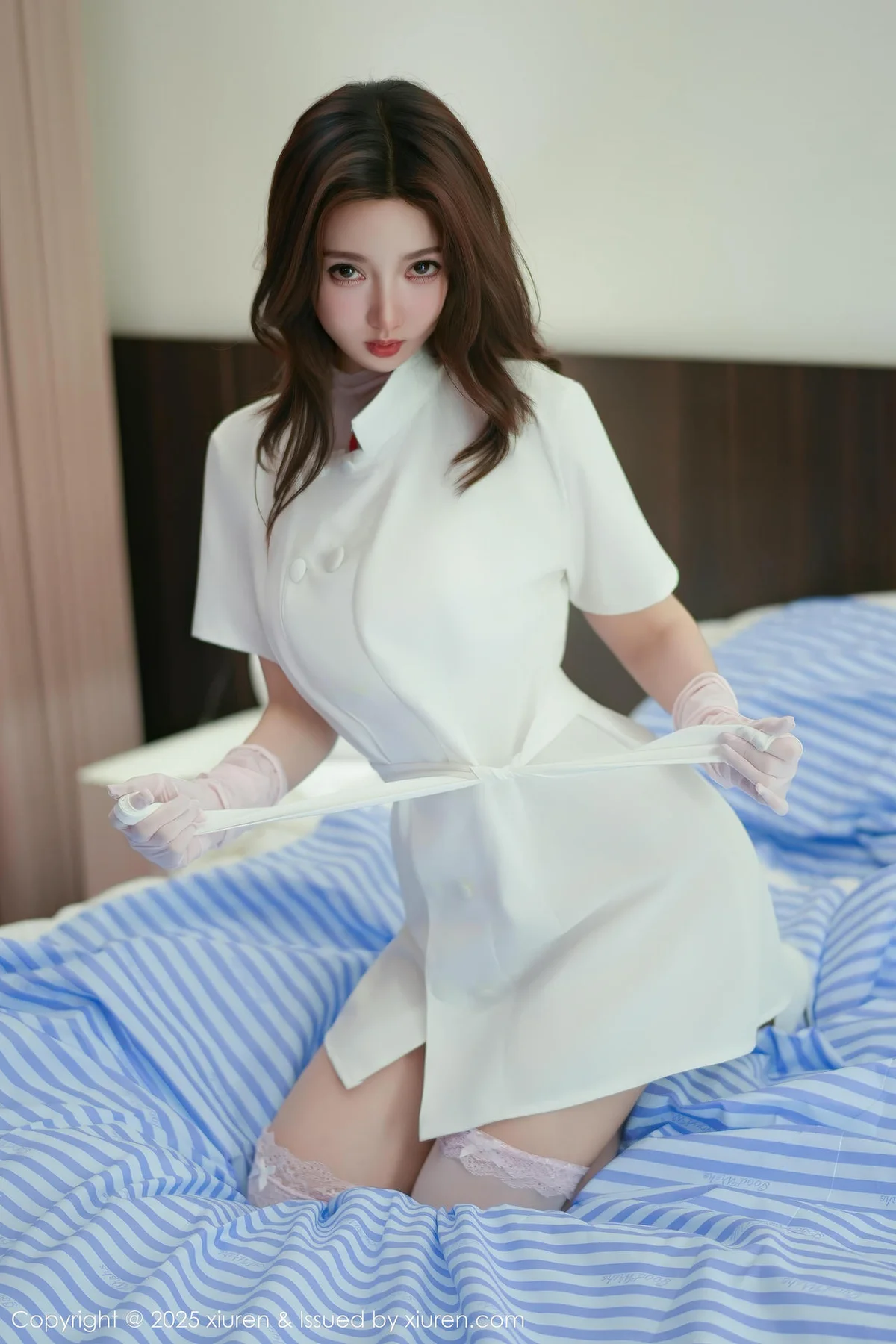XiuRen 秀人 No.11099 Twins桃桃 护士制服主题写真 - 30