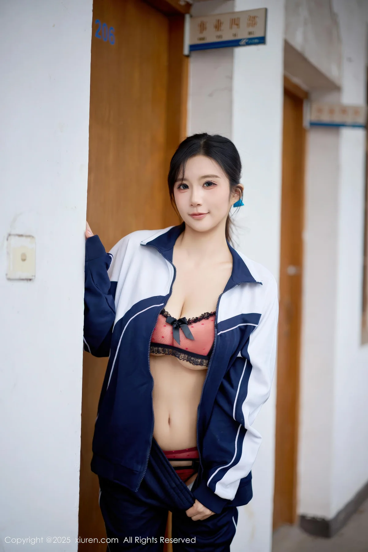 XiuRen 秀人 No.11103 小肉肉咪 校服校园清纯少女 - 44