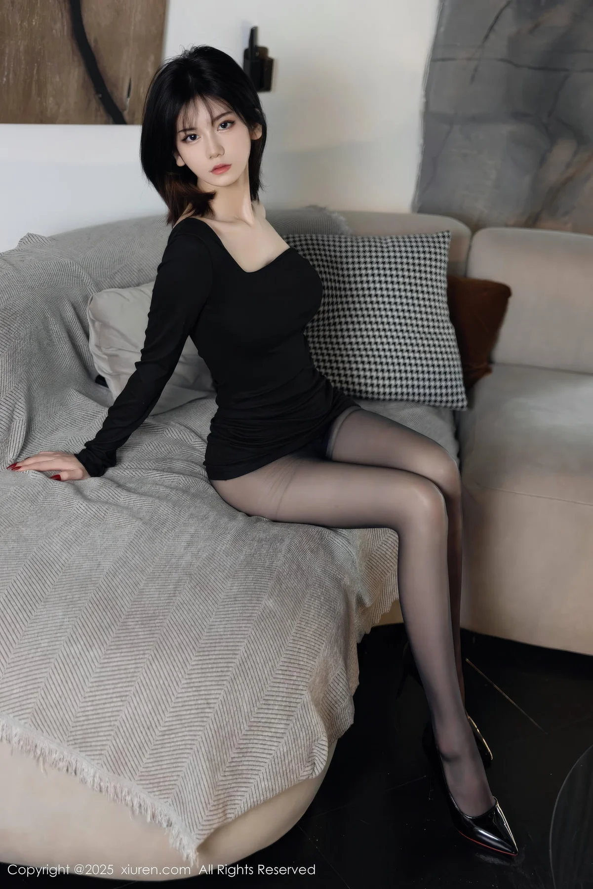 XiuRen 秀人 No.11105 凌七七 气质美女黑色连衣短裙 - 7