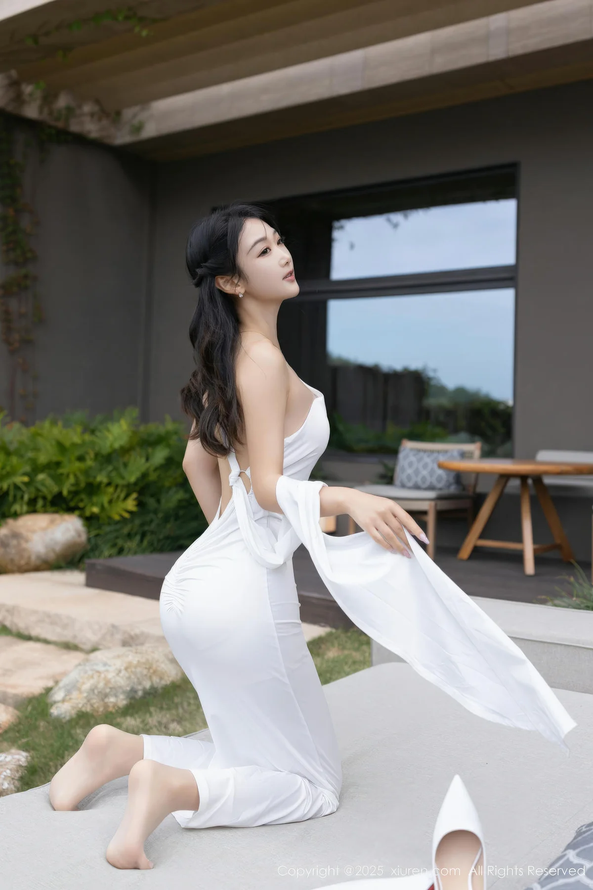 XiuRen 秀人 No.11109 唐安琪 白色长裙诱人肉色丝袜 - 36