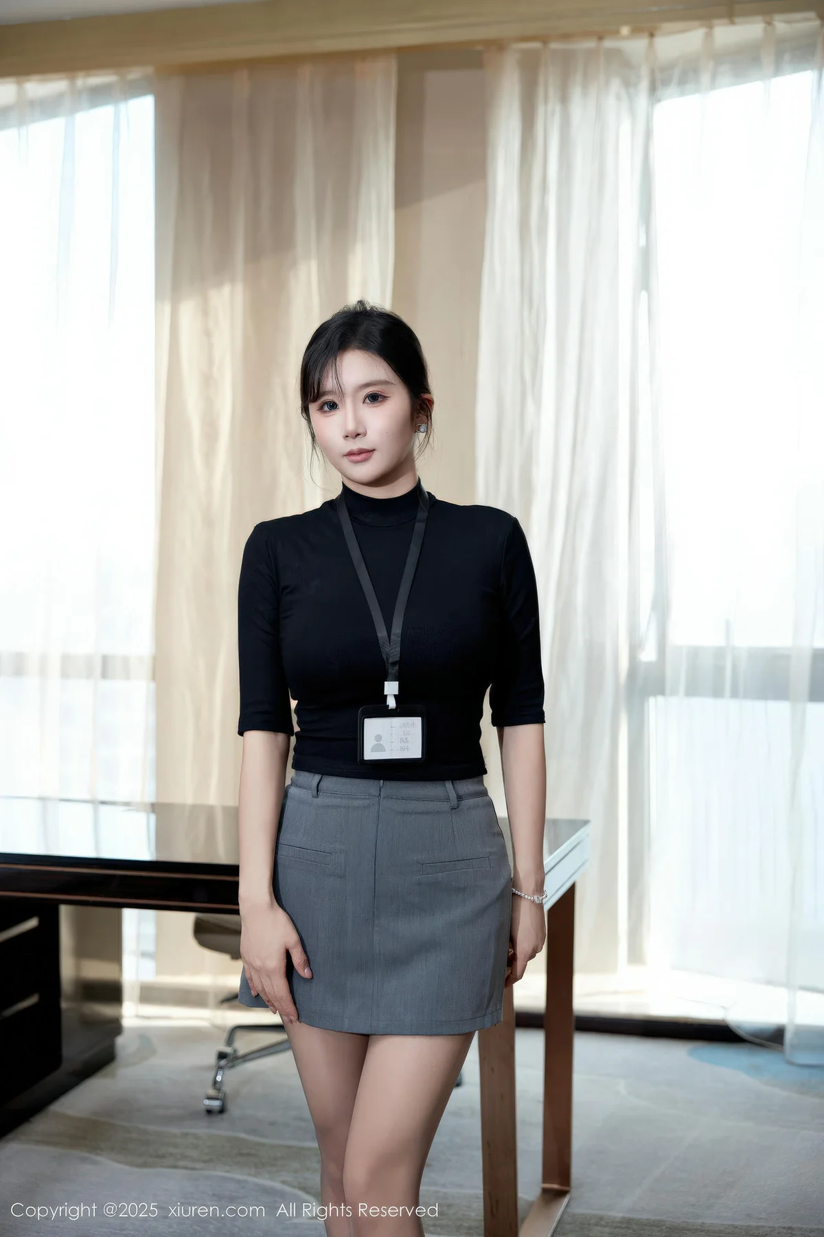 XiuRen 秀人 No.11130 小肉肉咪 性感OL服饰短裙 - 3