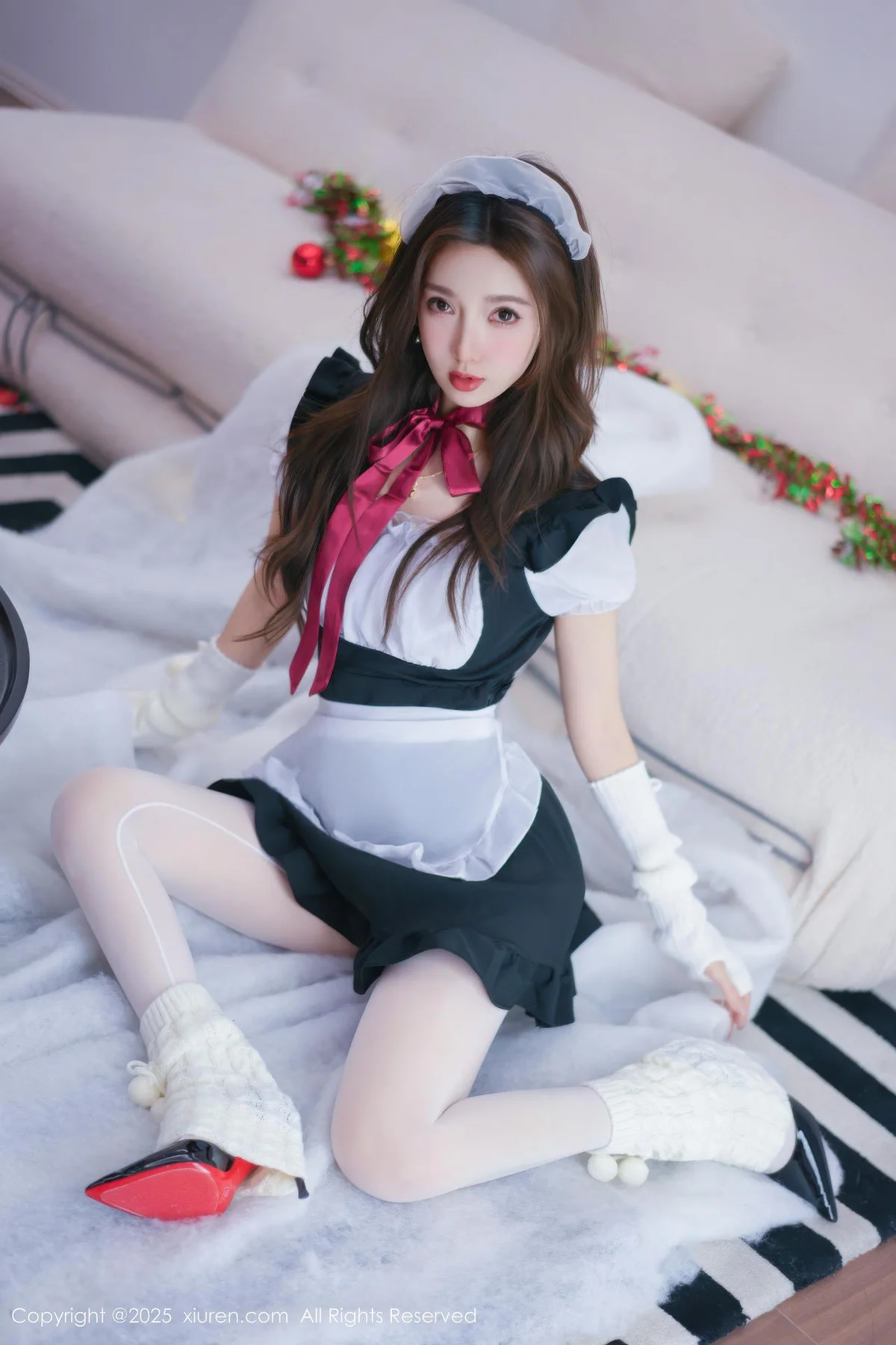 XiuRen 秀人 No.11152 Twins桃桃 性感女仆装扮 - 12