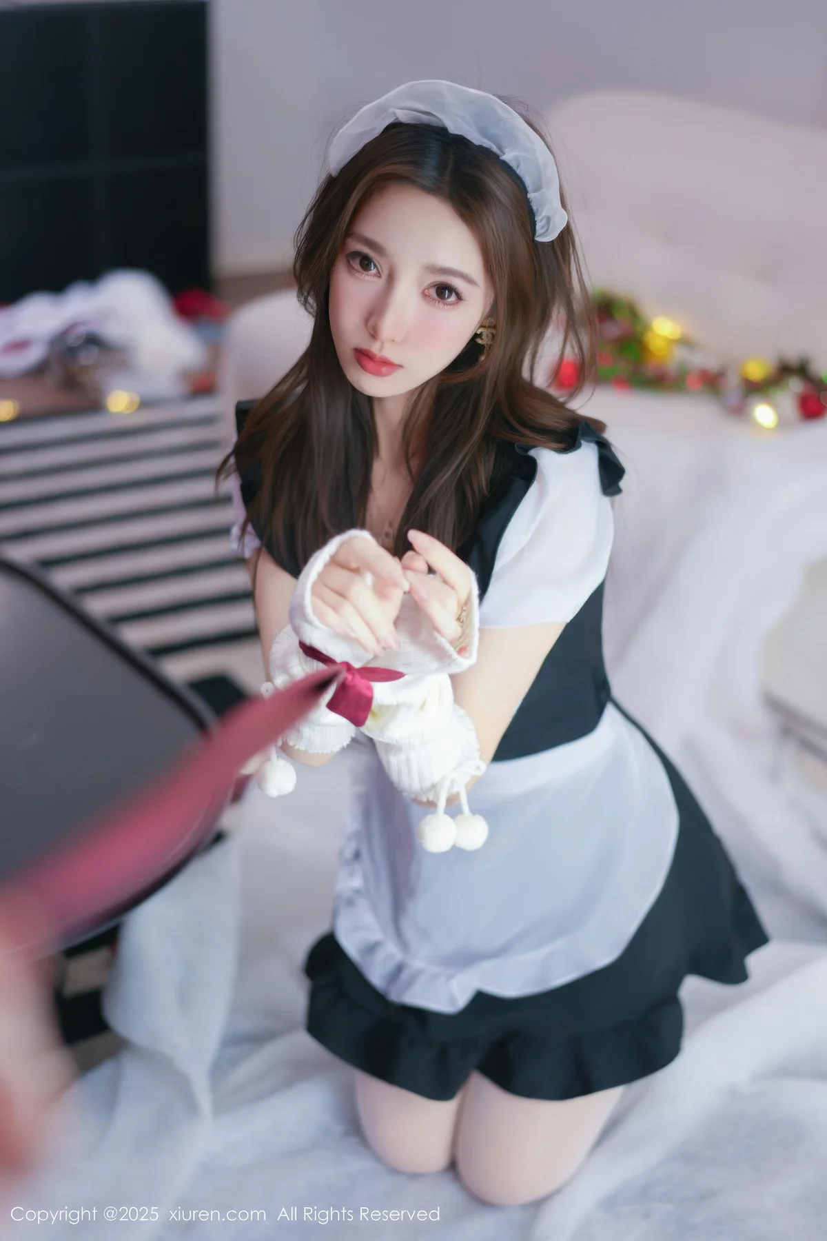 XiuRen 秀人 No.11152 Twins桃桃 性感女仆装扮 - 15