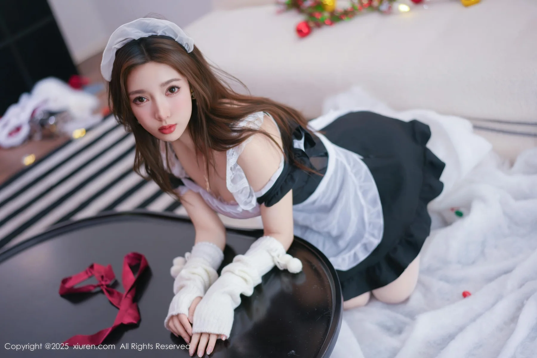 XiuRen 秀人 No.11152 Twins桃桃 性感女仆装扮 - 17
