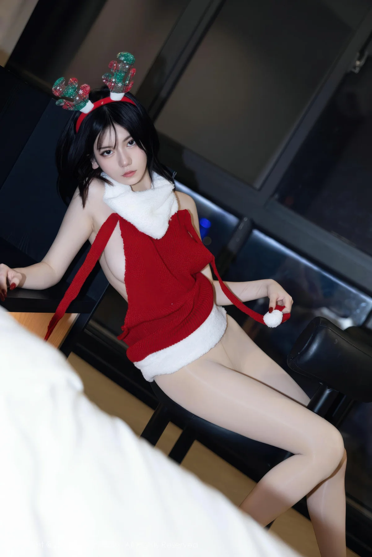 XiuRen 秀人 No.11158 凌七七 红色毛衣爆乳玉背 - 55