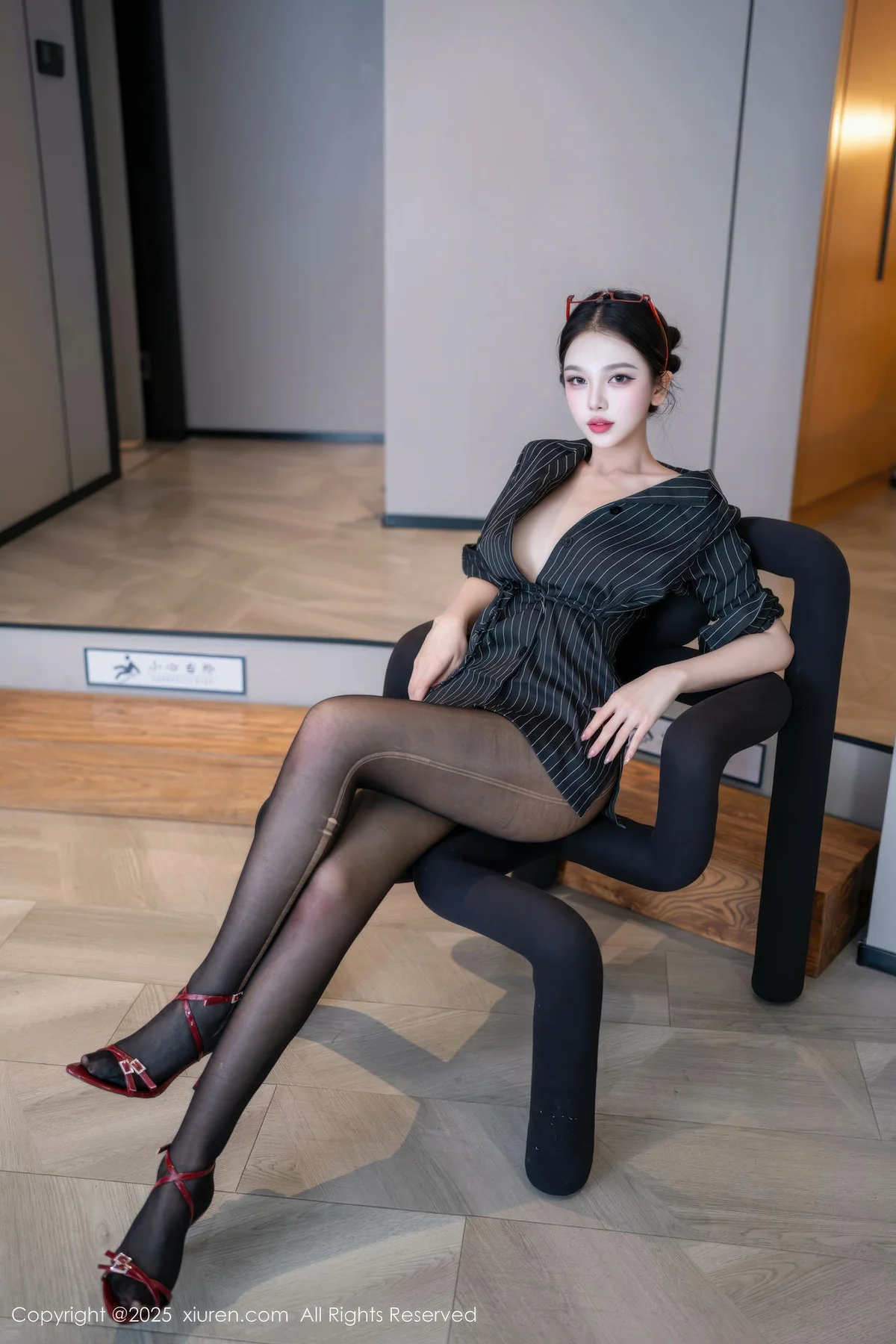 XiuRen 秀人 No.11160 诺诺子 魅惑黑丝曼妙身姿 - 9